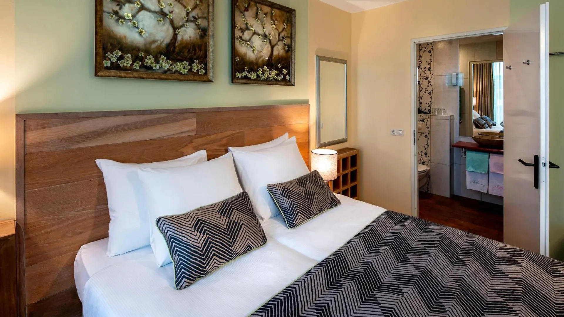 Jupiter Hotel Amsterdam